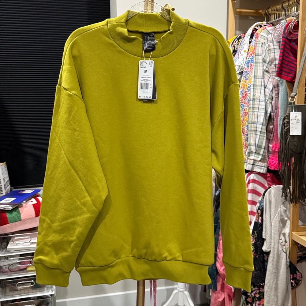 NWT Adidas Crew Neck Sweatshirt Basketball Unisex Pockets Medium - Picture 4 of 7